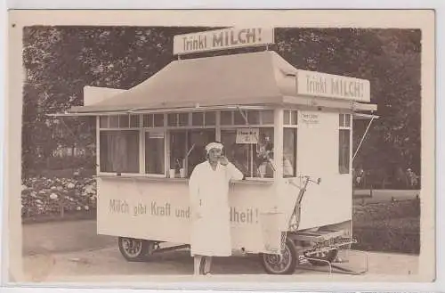 09073 Foto Ak Leipzig mobiler Milchausschank am Königsplatz17 um 1920