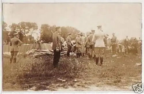 25525 Foto Ak abgeschossenes Flugzeug 1. Weltkrieg