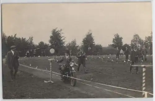 83987 Foto Ak Penig Motorrad Geschicklichkeitsfahrt um 1920