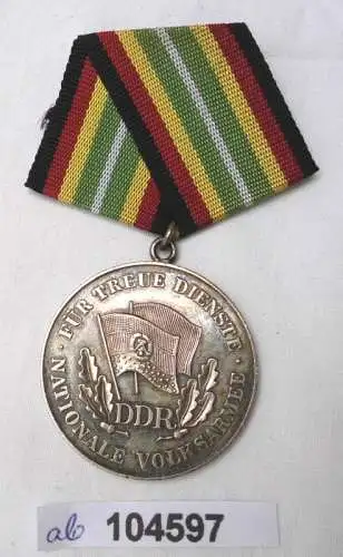 seltene DDR Medaille für treue Dienste NVA mit Punze 900er Silber