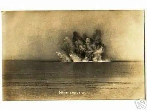 rare Ak Minenexplosion im Meer 1.Weltkrieg um 1915