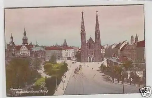 24694 Ak Dreden Sophienkirche und Schloß um 1915