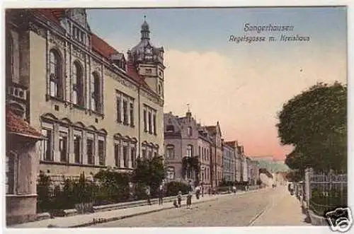 32795 Ak Sangerhausen Regelsgasse mit Kreishaus um 1910