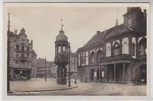 60425 Ak Magdeburg Rathaus um 1940