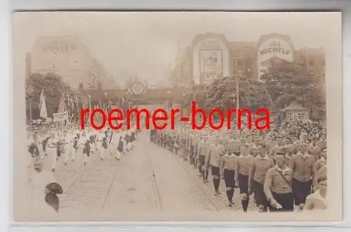 73097 Foto Ak vom 14. Deutschen Turnfest in Köln Festumzug 1928