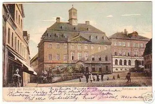 18110 Ak Gruß aus Burgstädt Rathaus und Schule 1903