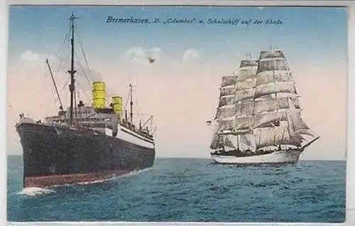 18708 Ak Bremerhaven Dampfer Columbus und Schulschiff auf der Rhede um 1930