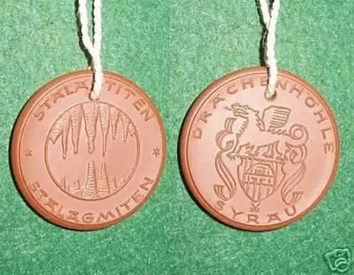 DDR Porzellan Medaille Drachenhöhle Syrau um 1980