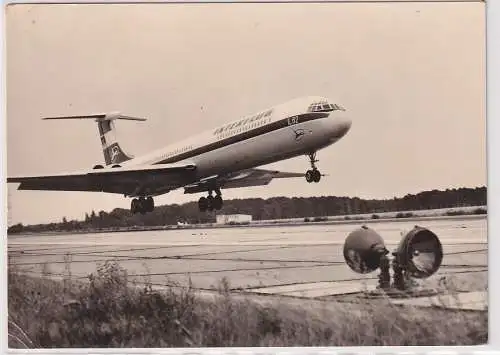 906636 Foto Ak Interflug Turbinenluftstrahl-Verkehrsflugzeug IL 62 von 1974