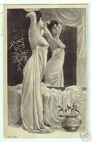 02848 Ak Erotik nackte Dame mit Tuch vor Spiegel um1910