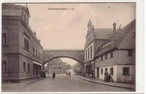 53618 Ak Seifhennersdorf in Sachsen Strassenansicht um 1910