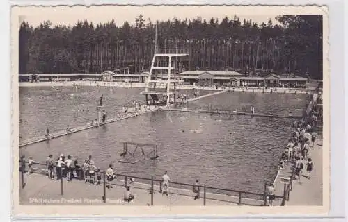 87469 Feldpost Ak städtisches Freibad Plauen Haselbrunn 1940