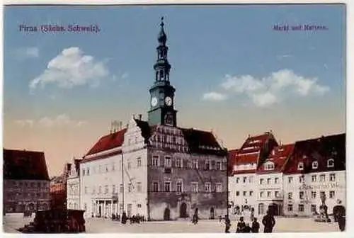 41682 Ak Pirna (Sächs. Schweiz) Markt und Rathaus 1923