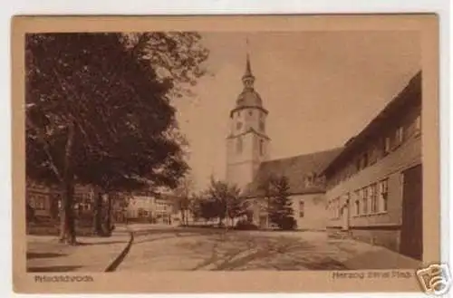 01058 Ak Friedrichroda Herzog Ernst Platz um 1930