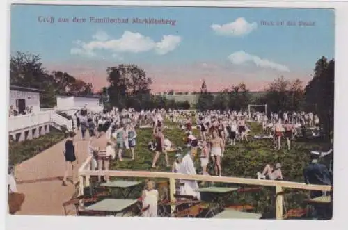 98720 Ak Gruß aus dem Familienbad Markkleeberg Blick auf den Strand um 1920