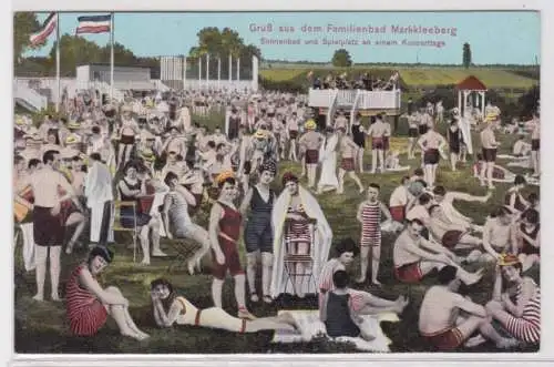 98718 Ak Gruß aus dem Familienbad Markkleeberg Sonnenbad und Spieplatz um 1920