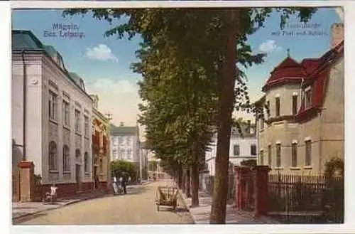 39713 Ak Mügeln Lindenstraße mit Post und Schule 1910