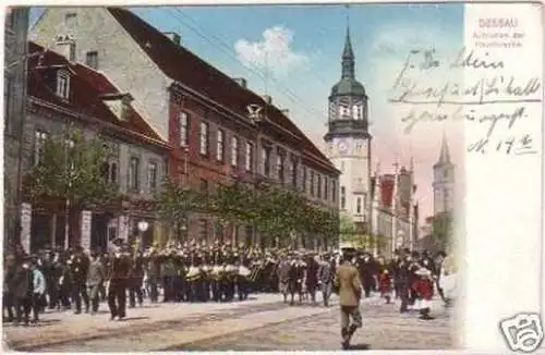 23809 Ak Dessau Aufziehen der Hauptwache 1915