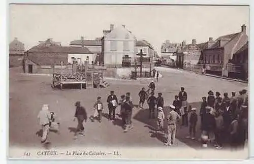 45622 Ak Cayeux la Place du Calvaire um 1910