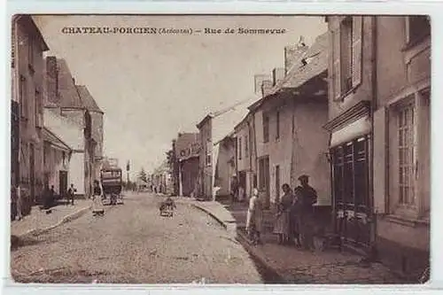 45336 Ak Chateau Porcien Ardennes Rue de Sommevue 1914