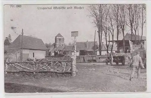 54649 Feldpost Ak Longueval Frankreich Gehöfte und Kirche im Weltkrieg 1917