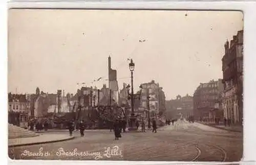 55328 Foto Ak Ansicht nach der Beschiessung Lilles um 1915