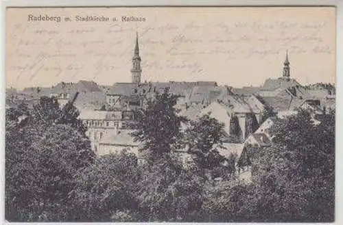 48789 Ak Radeberg m. Stadtkirche u. Rathaus 1926