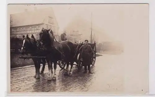 92205 Foto Ak Geithain ? Bauern mit Pferdefuhrwerk um 1920