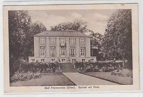 63375 Ak Bad Freienwalde (Oder) Schloß mit Park um 1930