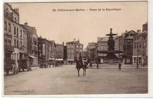 45504 Ak Châlons-sur-Marne Place de la Republique 1923