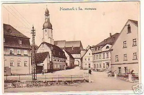 05729 Ak Neumark in Sachsen Marktplatz 1941