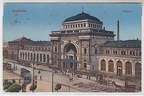 62080 Ak Mannheim Bahnhof mit Strassenbahn davor 1915