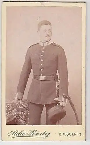 61747 Kabinettfoto Dresden Soldat In Uniform mit Seitengewehr & Portepee um 1910