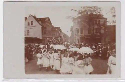 88556 Foto Ak Merseburg Kinderfest vor Restaurant Wartburg 1909