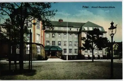 80092 Feldpost AK Trier - Kunst-Gewerbe-Schule 1915