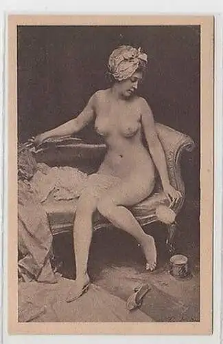 47729 Erotik Ak Frauenakt, Madrazo: "Bei der Toilette" um 1930