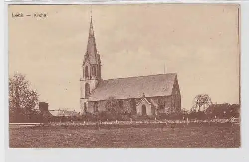 93003 AK Leck - Kirche um 1920