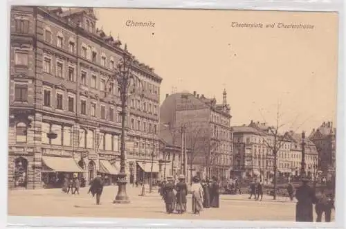 905165 Ak Chemnitz -Theaterplatz und Theaterstrasse, Straßenansicht um 1914