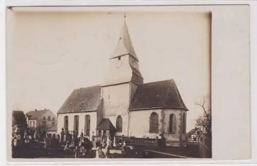 900211 Foto AK Narsdorf - Friedhof mit Kirche 1914