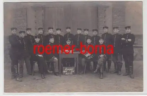 72737 Feldpost Foto Ak Riesa Elbe Soldaten Gruppenbild 1916