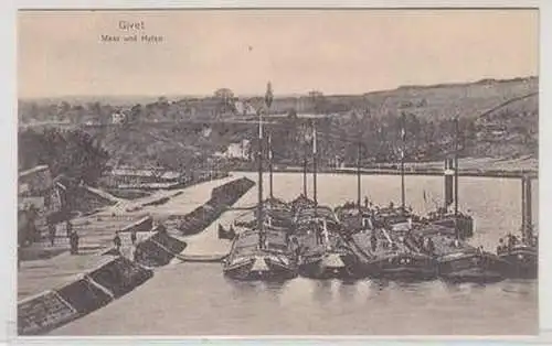 54665 Feldpost Ak Givet France Frankreich Maas und Hafen 1915