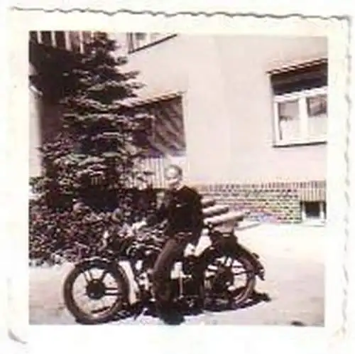 18666: altes Foto Motorrad Oldtimer Chemnitz um 1960