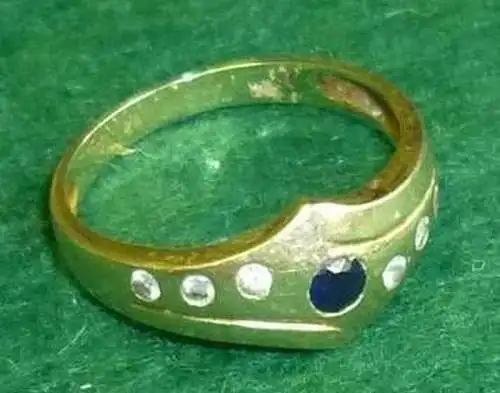 eleganter Damen Ring 585er Gold mit 7 kleinen Steinen (Mü2742)