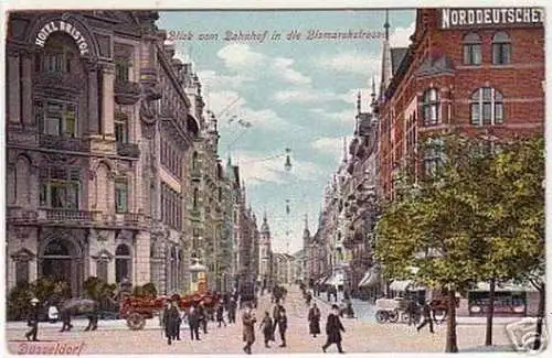 17997Ak Düsseldorf Blick in die Bismarckstrasse um 1900