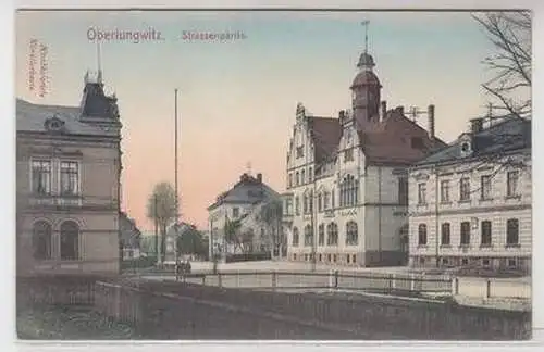 57430 Ak Oberlungwitz Straßenpartie Rathaus und Sparkasse um 1910