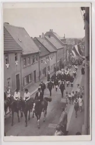 98303 Foto Ak Rosswein in Sachsen Festumzug 5.6.1932