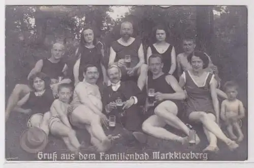 98719 Foto Ak Gruß aus dem Familienbad Markkleeberg um 1920