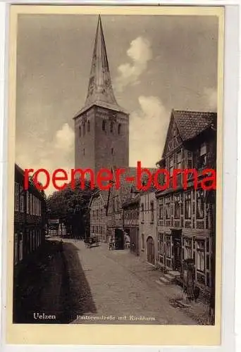 69462 Ak Uelzen Pastorenstraße mit Kirchturm um 1920