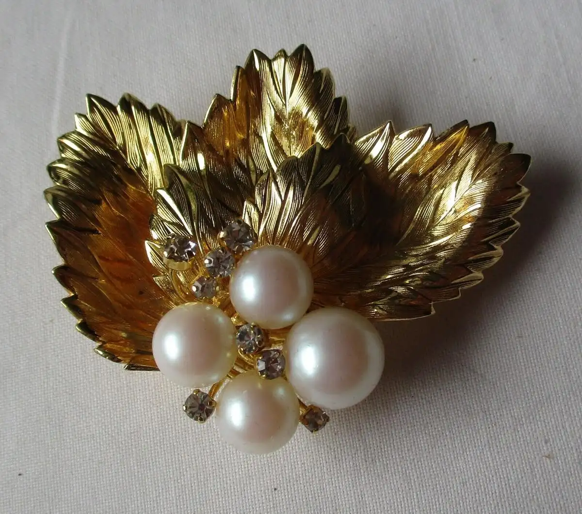 Christian Dior Brosche Vintage Luxus Modeschmuck vergoldet Top ! 1969 (113530) 0