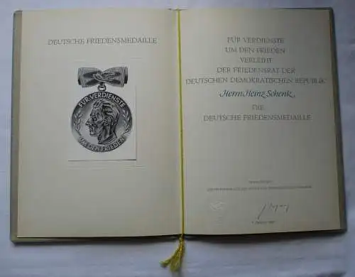 Urkunde zur Deutschen Friedensmedaille vom Friedensrat der DDR 1969 (120370)